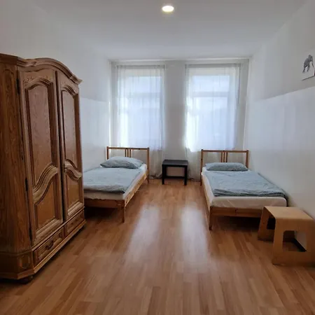 Fliegerheim Nr 10 Bitaja * Leipzig